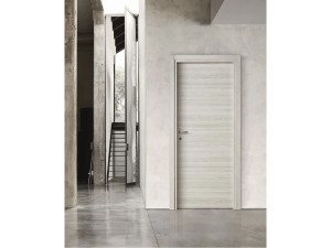 Деревянные распашные двери