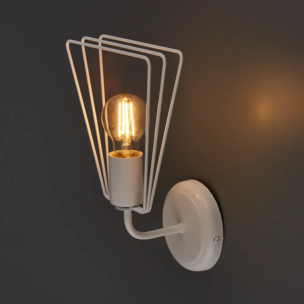 Настенный светильник бра Vitaluce Ферро 1 лампа 3м² E27 цвет белый матовый STLM-2191282