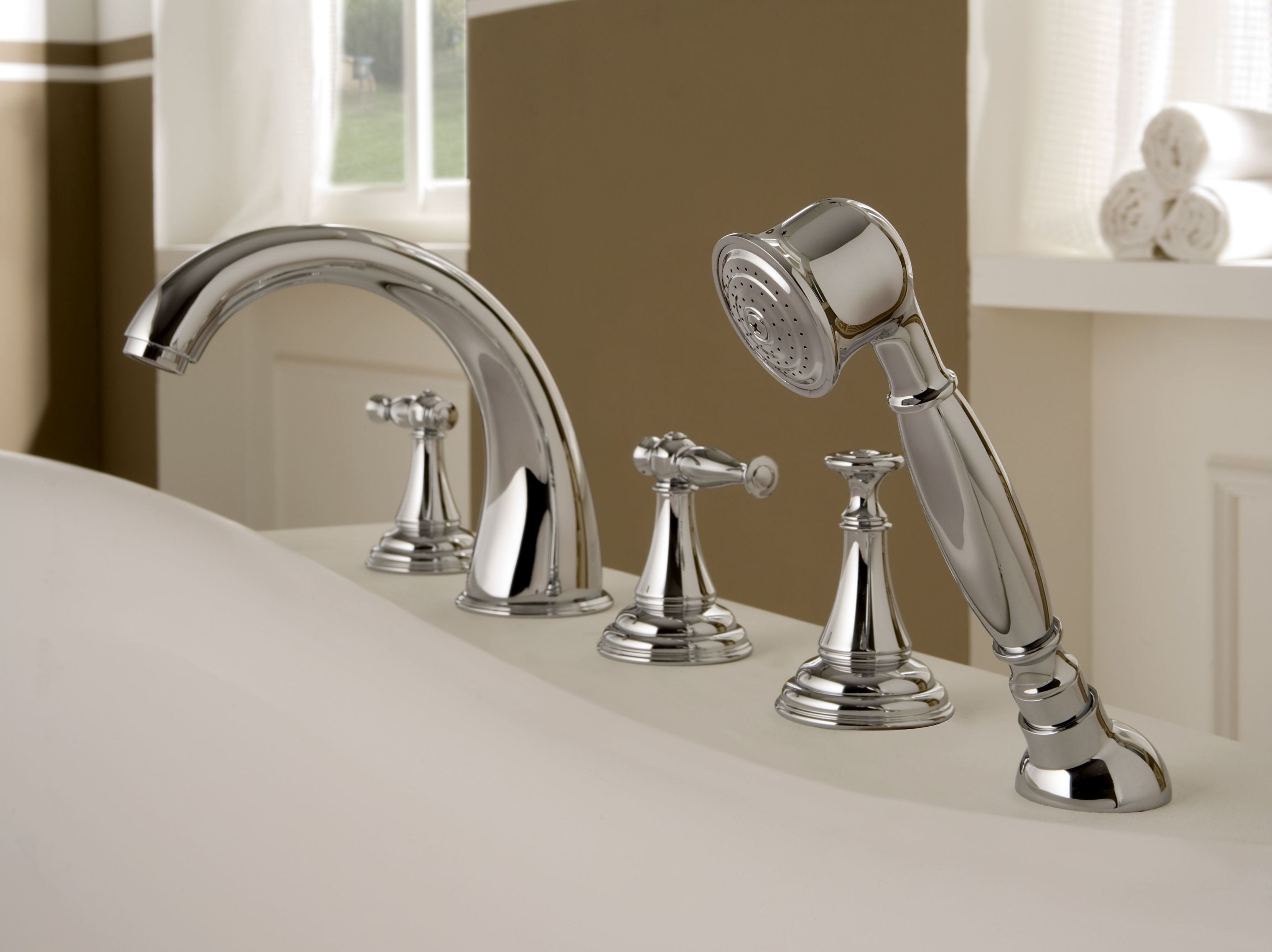 Набор для ванны с 4 отверстиями и ручным душем Graff Lauren ARCH-00035551