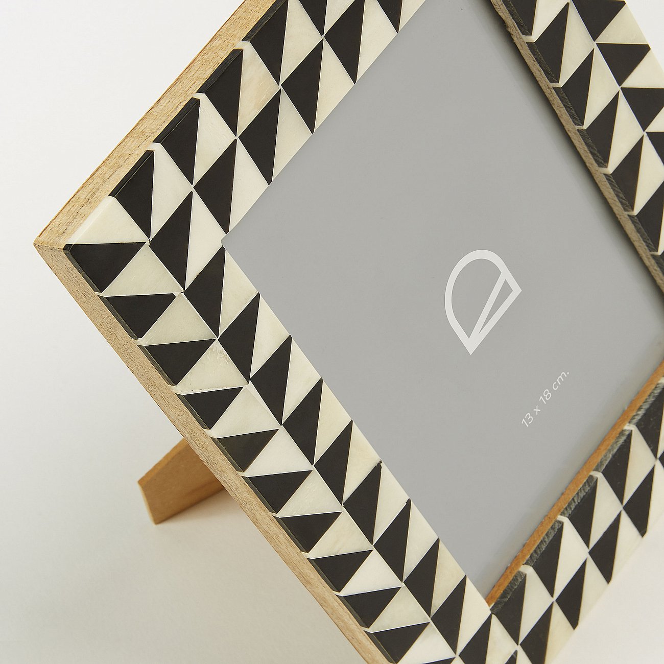 Фоторамка 13x18 см зеленая Calp от La Forma LA FORMA CALP 343295 Белый  - Вид №1