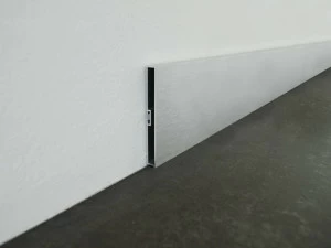 PROFILITEC Плинтус из матового анодированного алюминия Battiscopa Bas