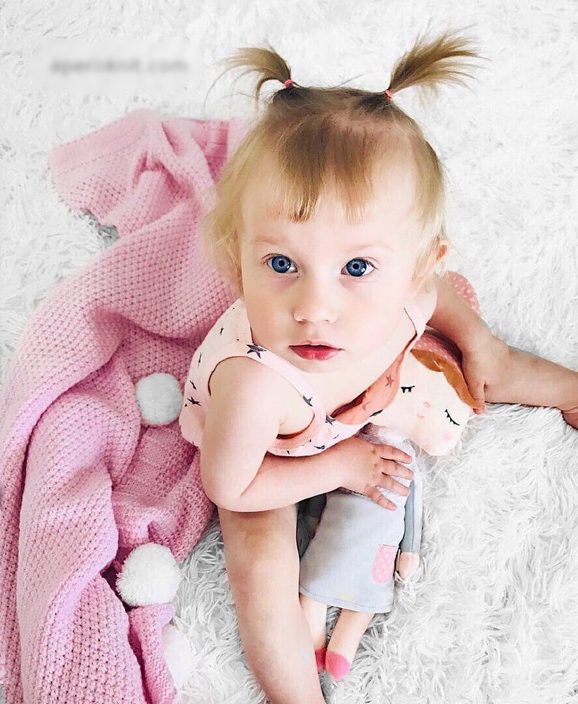 Плед POMPON 90х90 св.астра/белый+серый APERO ВЯЗАНЫЕ, ОДНОТОННЫЕ 134594 Розовый  - Вид №3