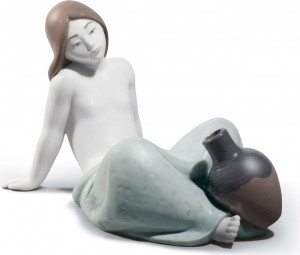 10669178 LLADRO Фигурка Lladro "Алида" 15х24см Фарфор