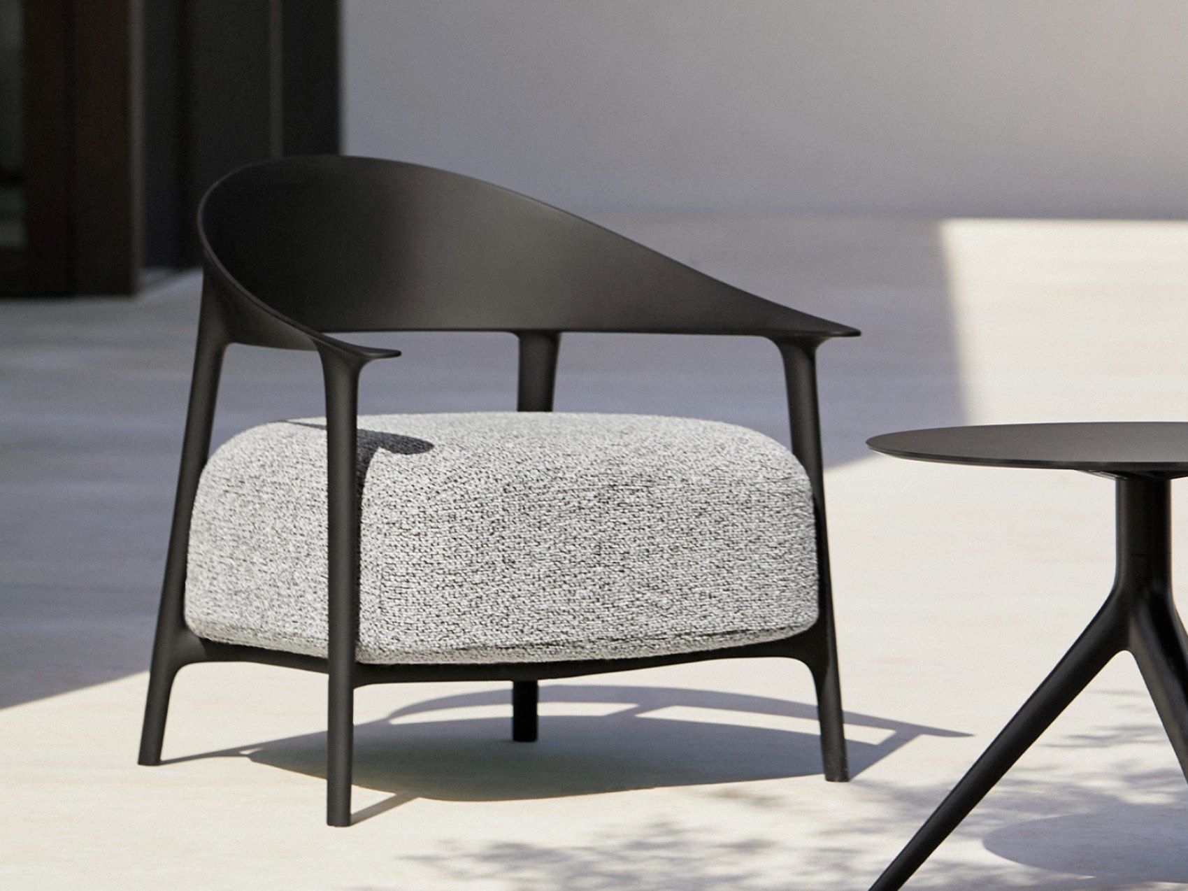 Садовое кресло с подлокотниками Vondom Африка ARCH-00120058 - Вид №1