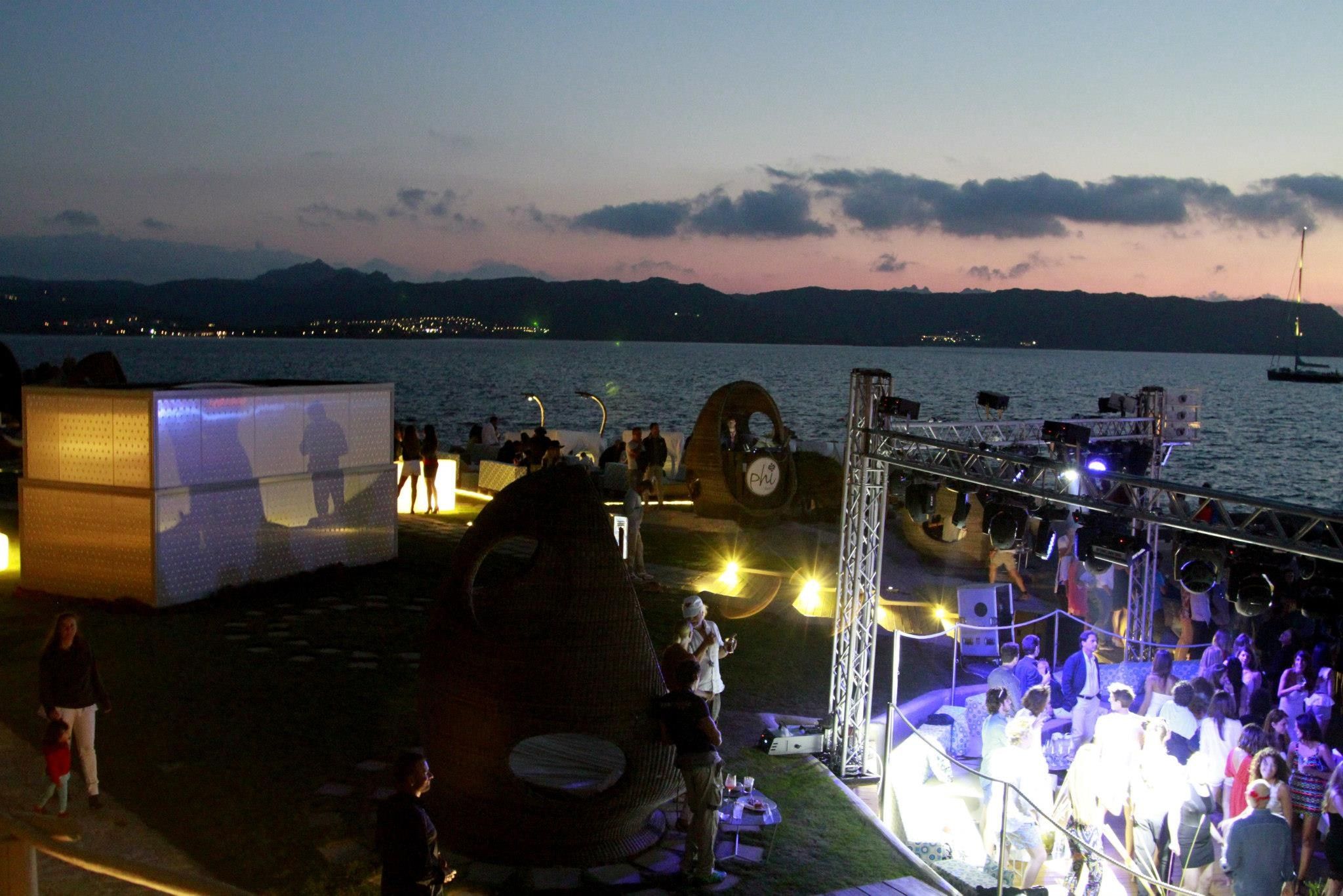 Изолированная металлическая панель для фасада ELCOM SYSTEM ТЕРМОПАРЕТЫ® ARCH-00063678 - Вид №18