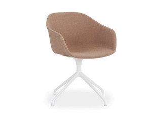 Мягкий стул на тканевом насесте