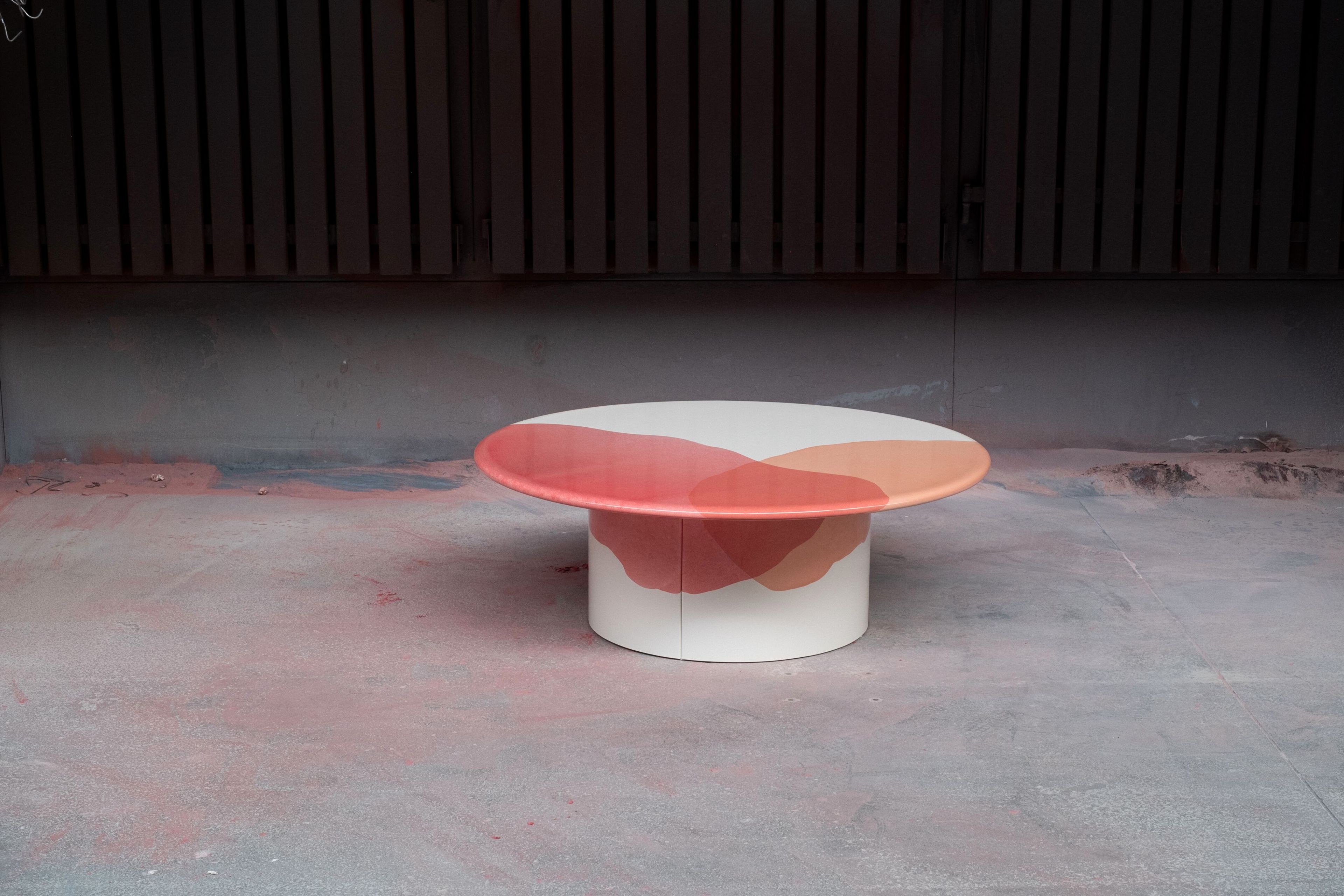 Круглый журнальный столик из эмалированной стали Patrick Jouin Edition Drop ARCH-00042187 - Вид №4