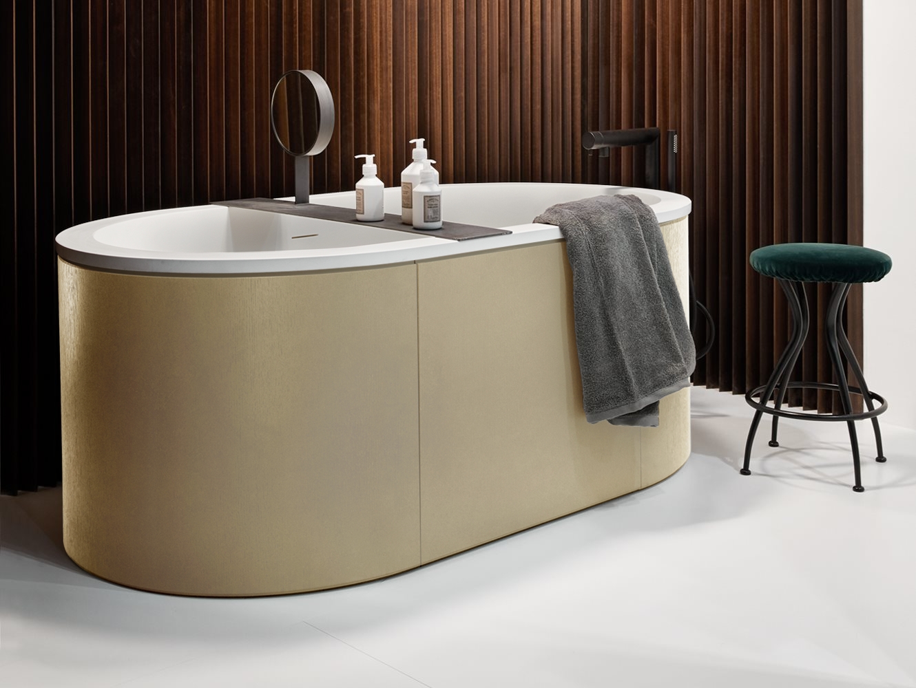 CIBELE-BI+CIBATC-RN ванна Cibele LivingTec cielo Arcadia Ceramica Cielo 