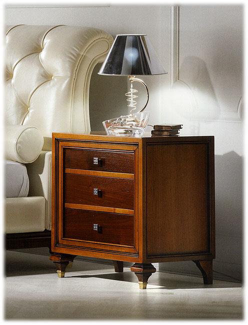 Тумбочка Capitone CASTELLAN IL 301 