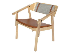 Кресло из ясеня с мягким сиденьем