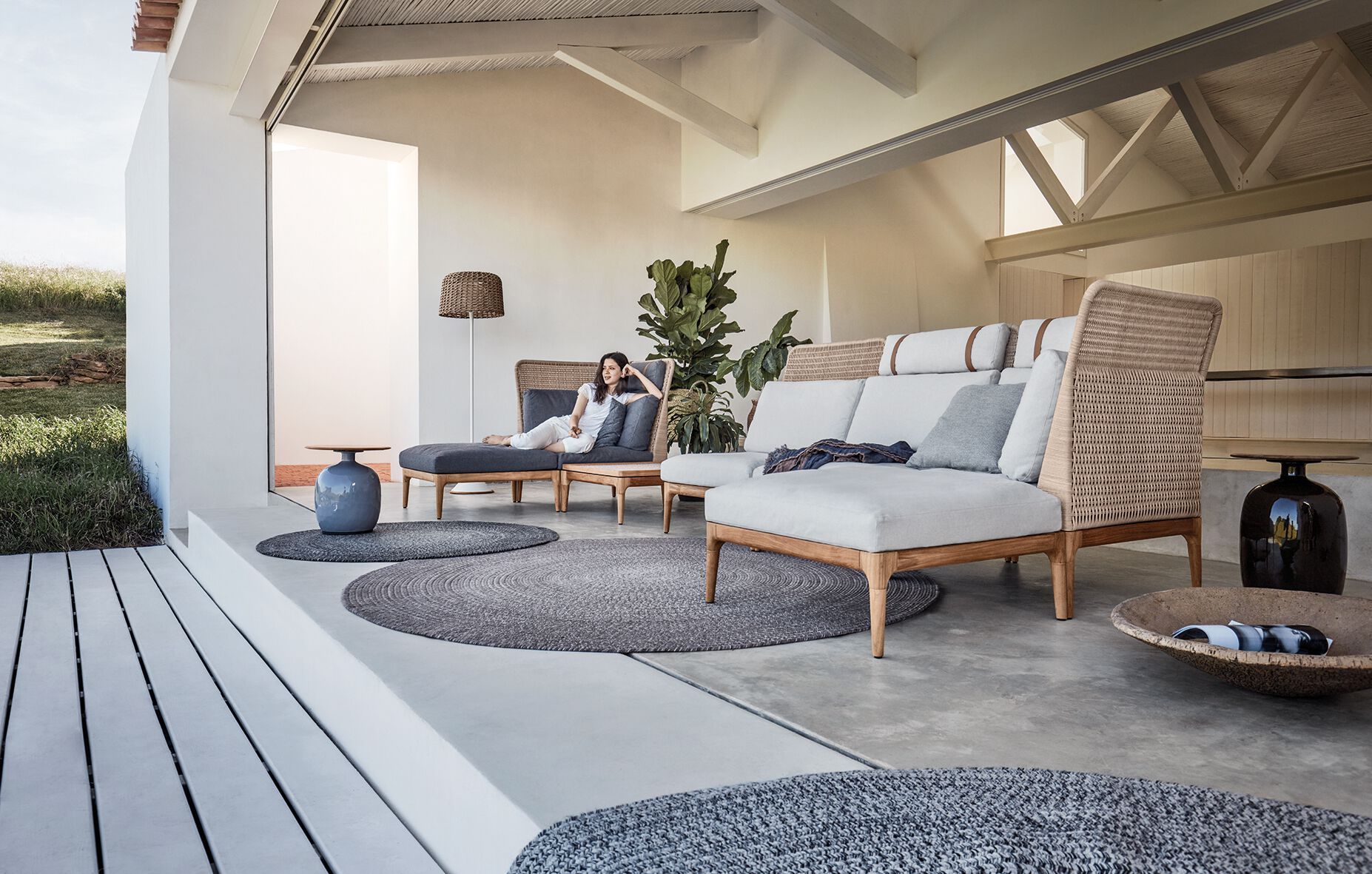 Плетеное и тканевое садовое кресло Gloster ARCH-00122507 - Вид №4