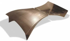 ICI ET LÀ Низкий стол из нержавеющей стали Handmade metal furniture by ici et là Strf01