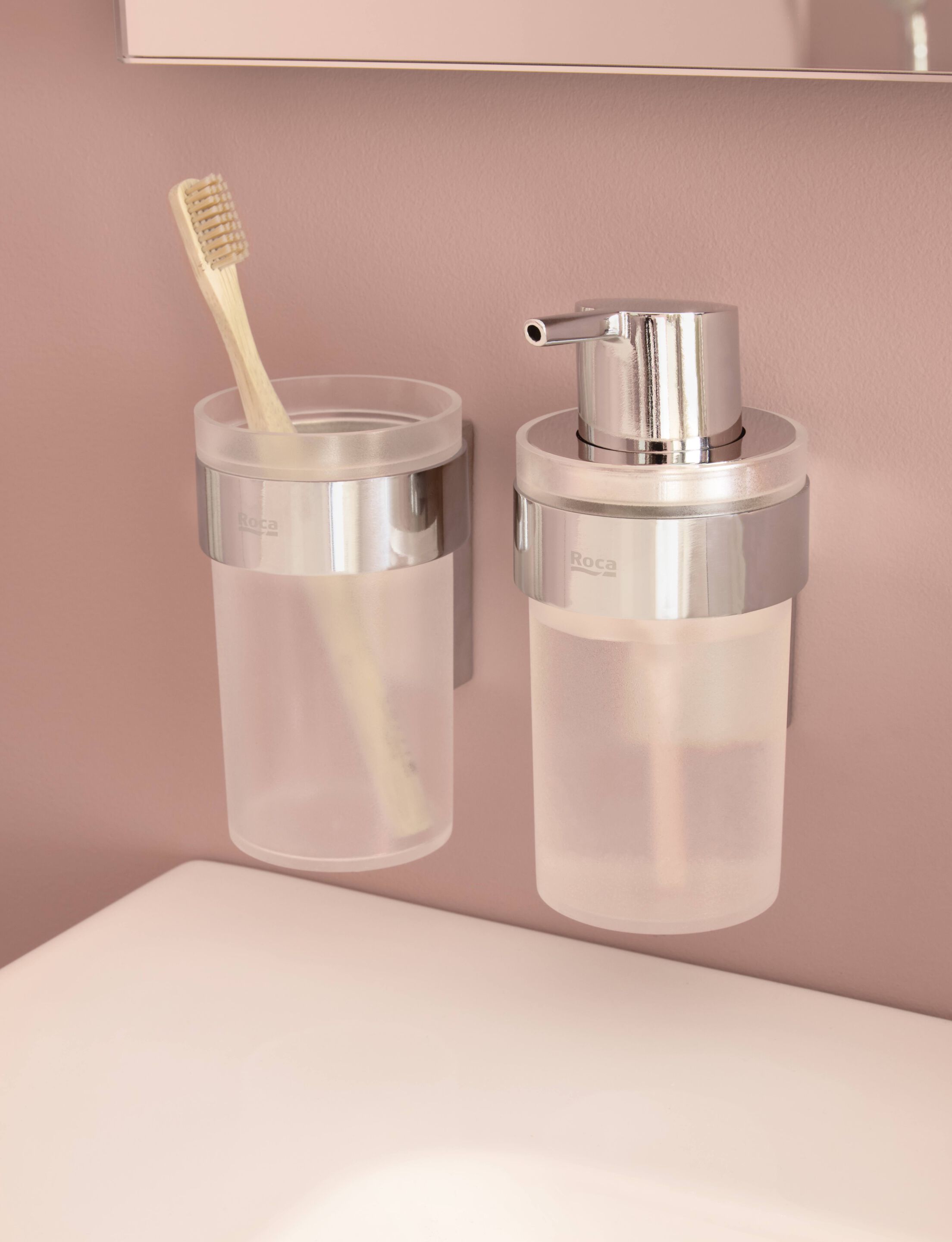 Стеклянный настенный держатель зубной щетки Roca Victoria ARCH-00032351 - Вид №2