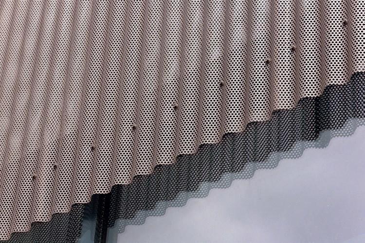 VMZINC Цинковые перфорированные фасады sun-id-1408078 - Вид №4