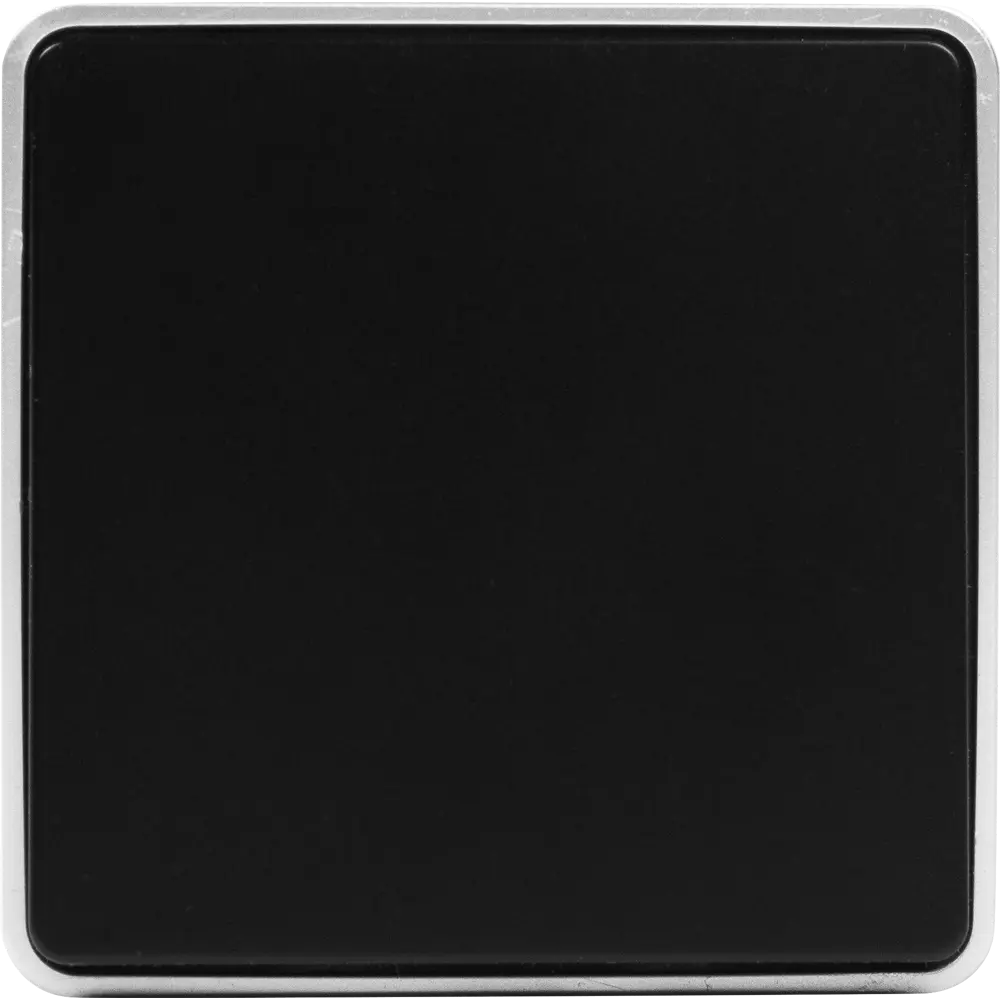 WERKEL Gallant — накладной выключатель с металлическим ободком 82063360