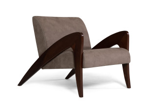 Кресло с подлокотниками