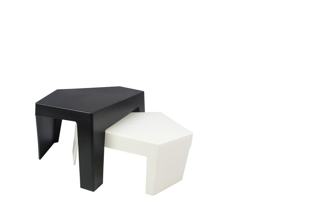 Пластиковый штабелируемый журнальный столик Quinze & Milan MAZE SIDE TABLE ARCH-00064269 - Вид №2