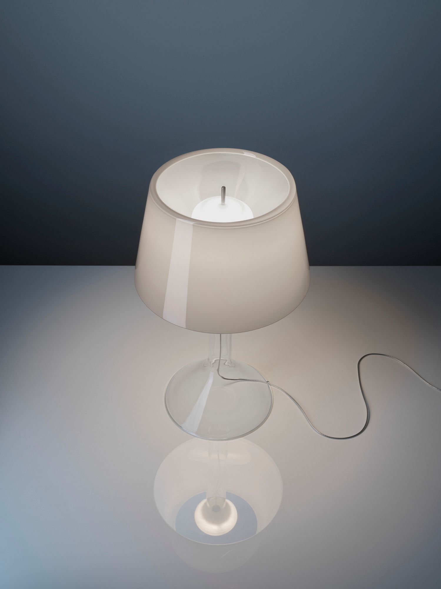 Настольная лампа из дутого стекла и боросиликатного стекла In Stock Foscarini ARCH-00143320 - Вид №2