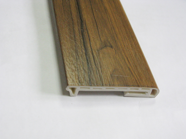 Напольный плинтус  Тик 80мм DEKOR PANEL DP058