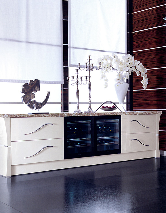 Кухня  REDECO 1083 Kitchen