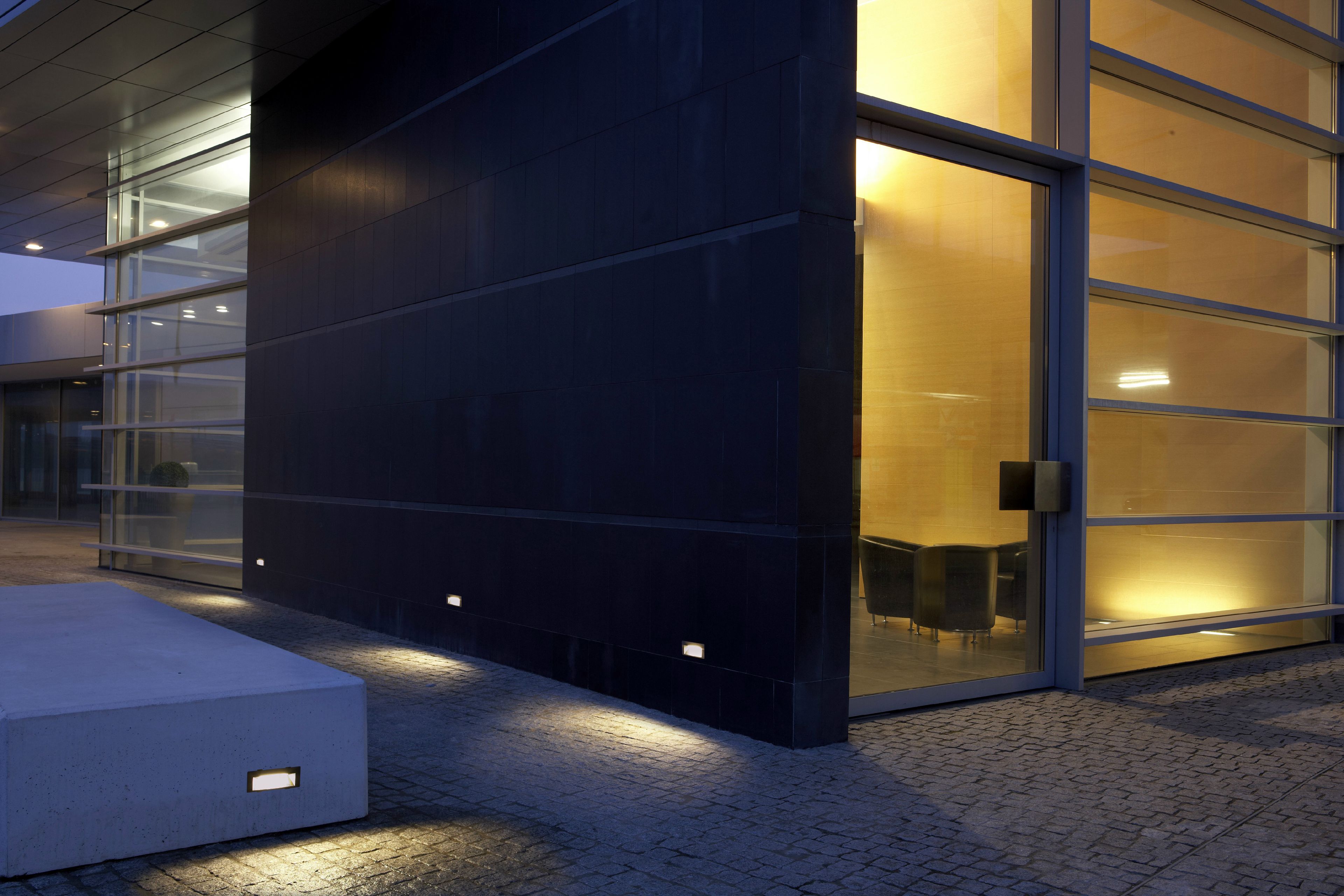 Настенный светодиодный маркер Goccia Illuminazione QUANTUM ARCH-00001596 - Вид №1