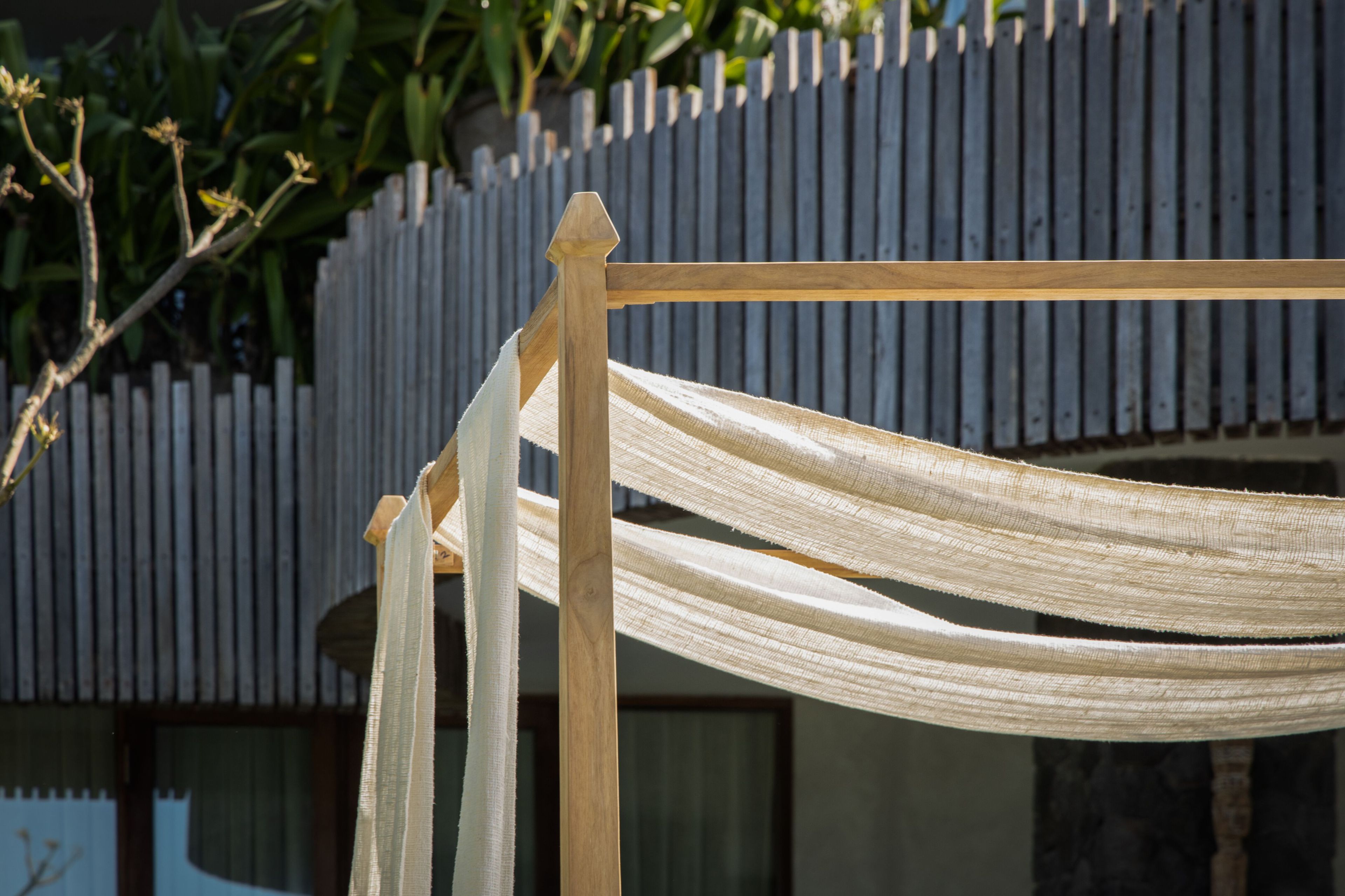 Садовая кровать из тикового дерева с балдахином cbdesign Zagora ARCH-00017114 - Вид №2