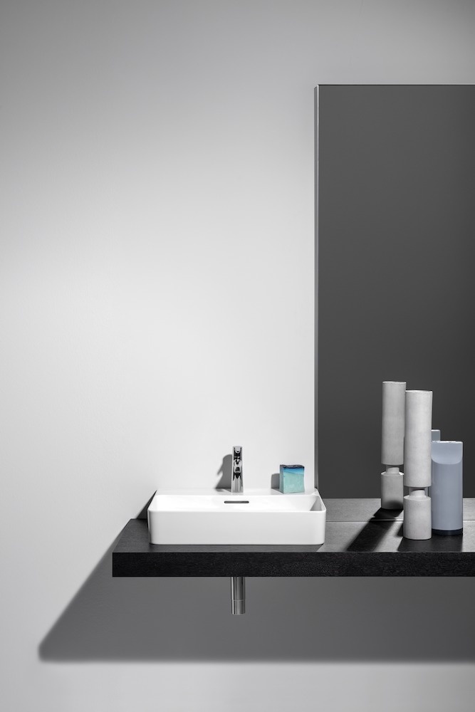 H8981910200001 Донный клапан с крышкой из материала SaphirKeramik LAUFEN PRO - Вид №2