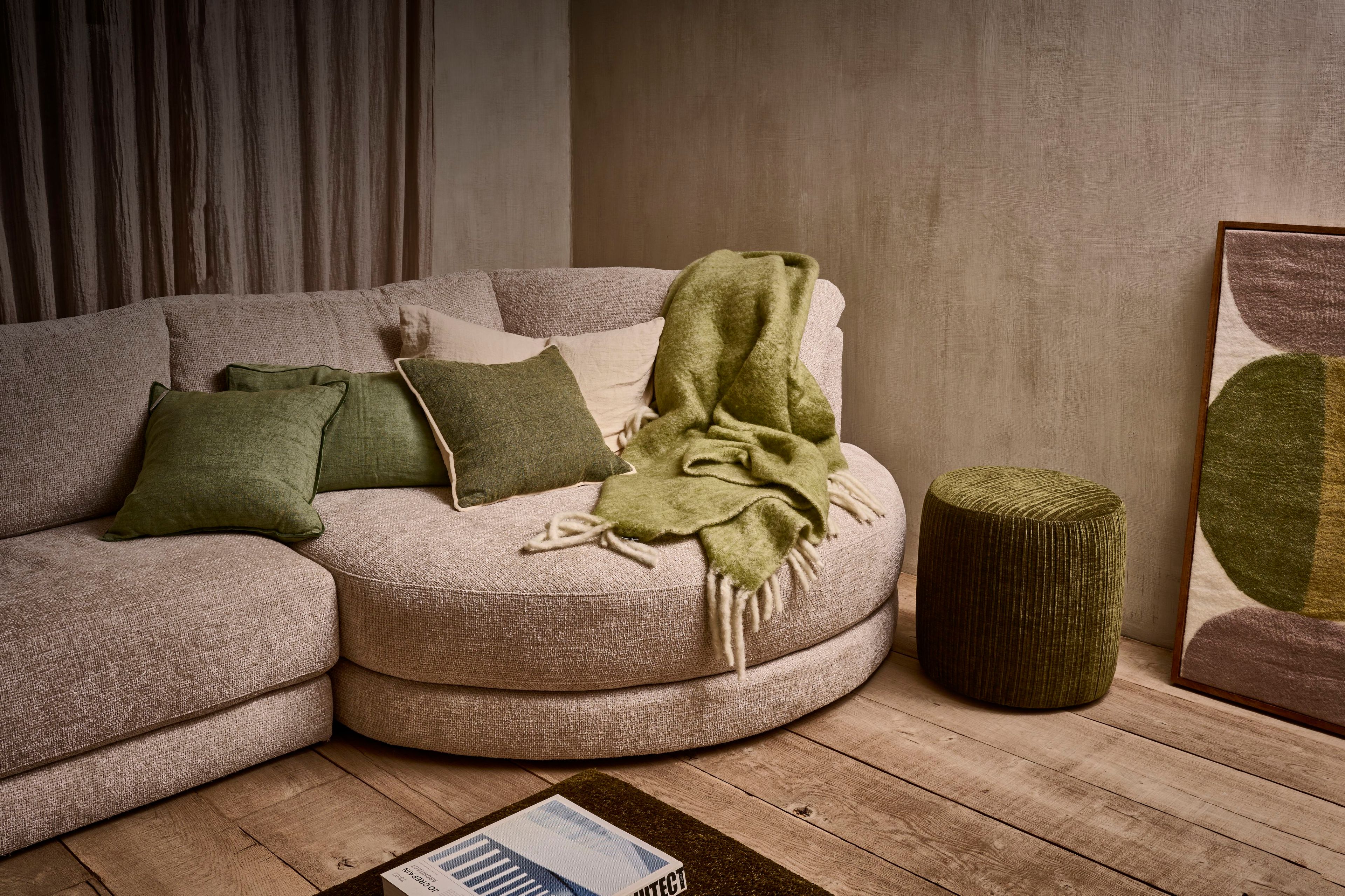 Круглый бархатный пуф POMAX MYRA ARCH-00098151