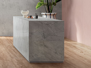 Столешница из керамогранита с мраморным эффектом