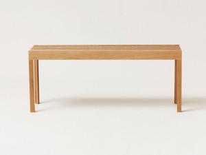 Дубовая скамья