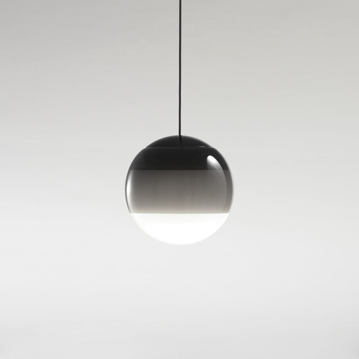 086135 Люстра 30 черная Marset Dipping Light 
