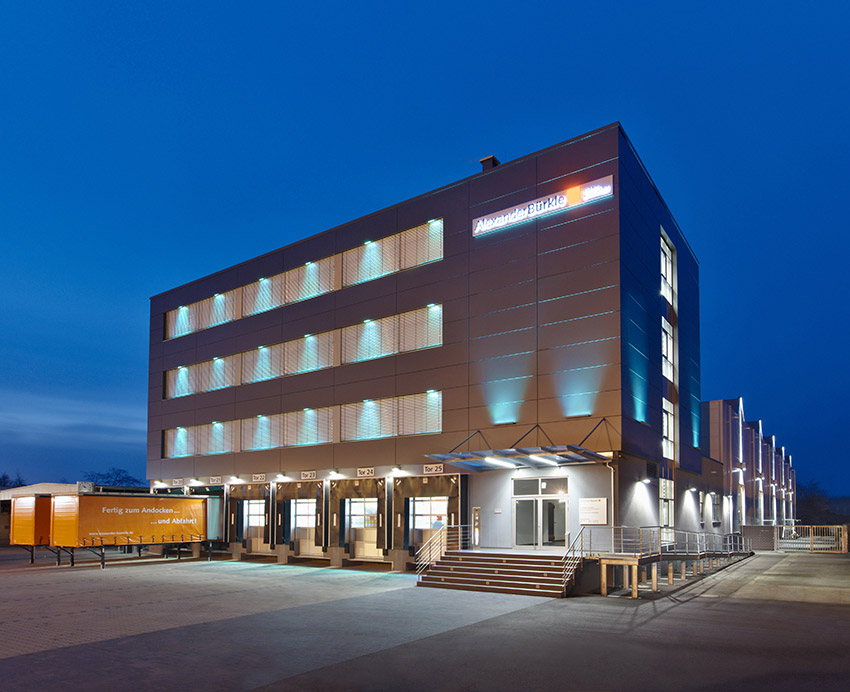 8416663 Подсветка стены Platek TETRA CORNICHE  TETRA CORNICHE - 36 LED 4000K 26°  - Вид №3