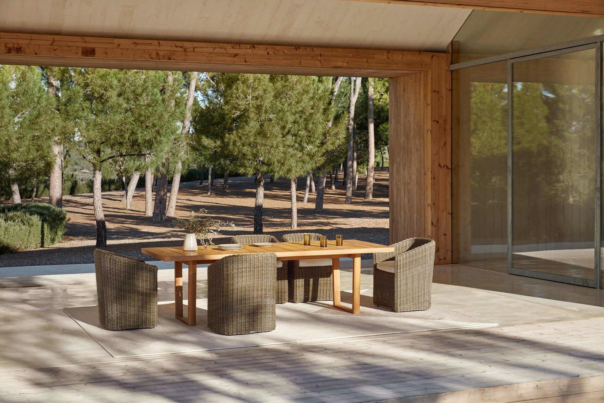 Прямоугольный садовый стол из тикового дерева POINT Heritage ARCH-00019195 - Вид №1