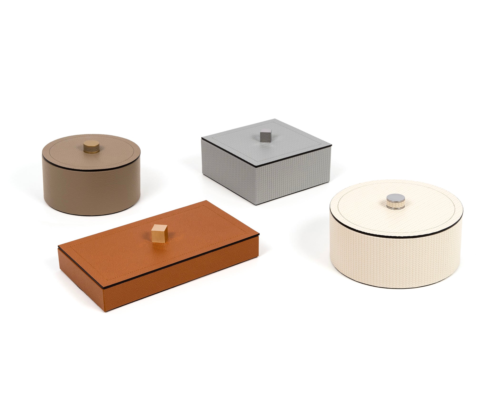 Круглая шкатулка Lucy - Ø 20XH8 см / металл-хром / зернистая кожа_белый Pinetti 00.1713.029.000 - Вид №2