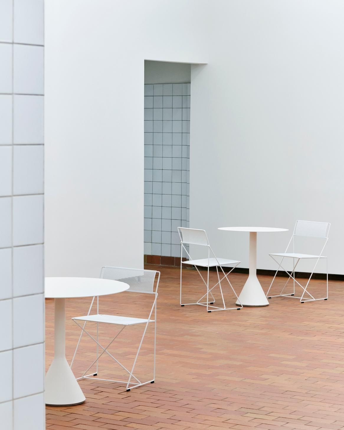 Стальной квадратный садовый стол Hay Палисад ARCH-00080964 - Вид №2