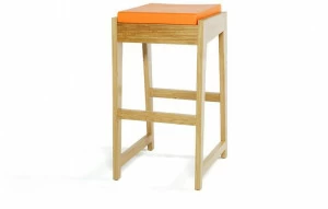 Quinze & Milan Табурет из дерева Room 26