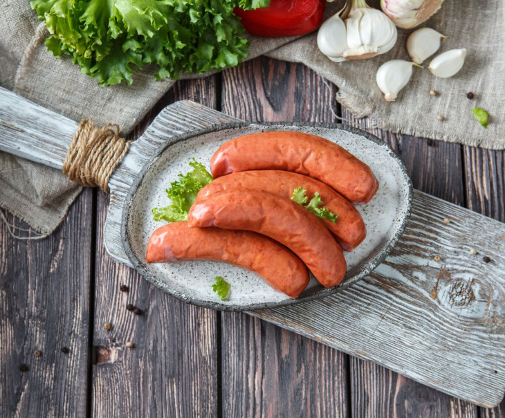 4726 Колбаски из свинины и говядины "Краинские" с сыром Вкусляндия 