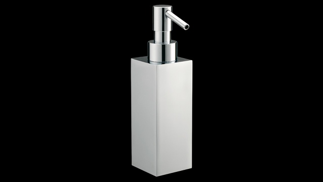 QU727 Дозатор для жидкого мыла, настольный, латунный 0,250 л bagno&associati QUATTRO Bagno & Associati