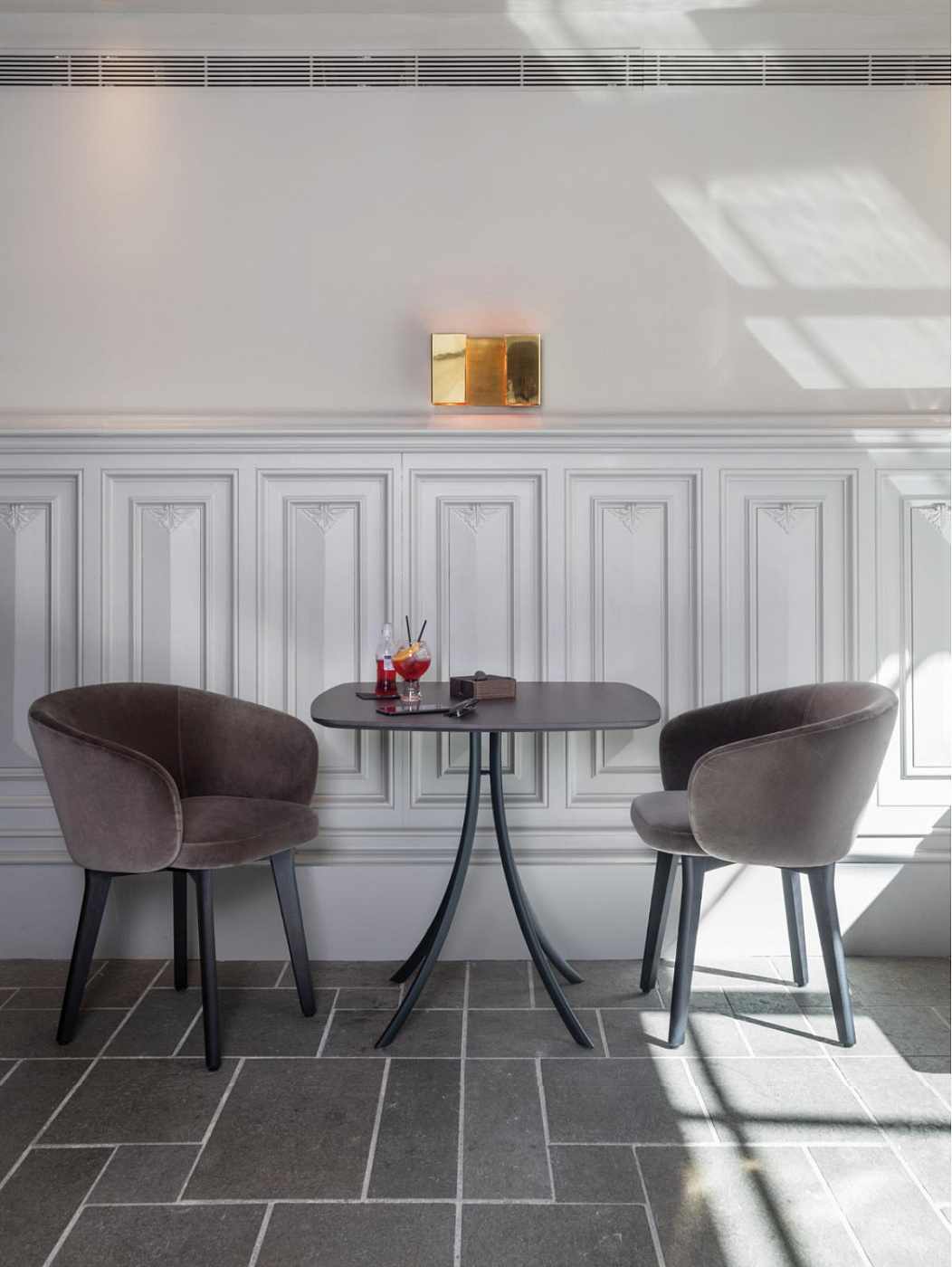 089366 Мягкое кресло с деревянными ножками Expormim Huma  - Вид №2