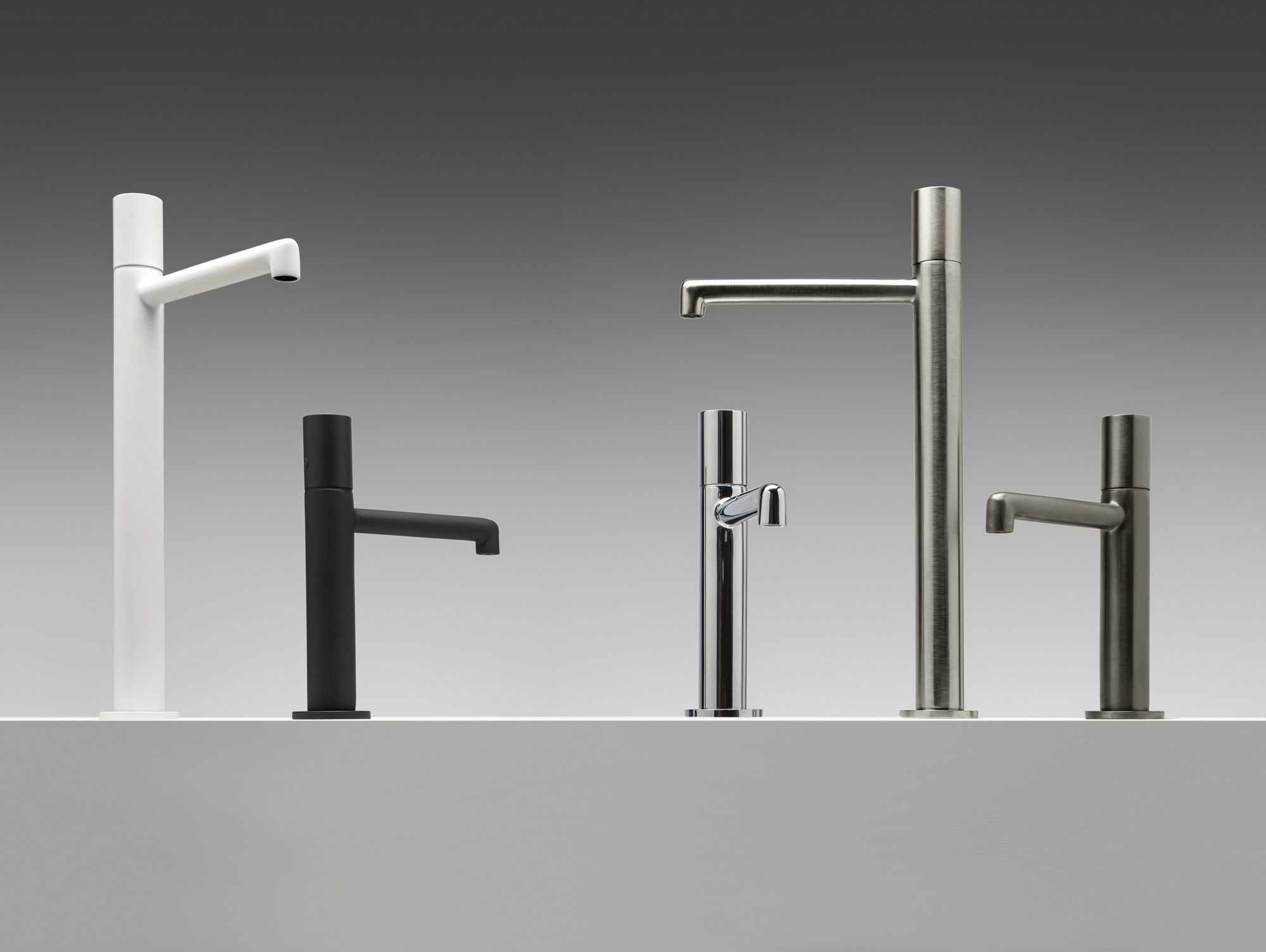 Латунный однорычажный смеситель для раковины Rubinetterie Treemme T30 ARCH-00019496 - Вид №1