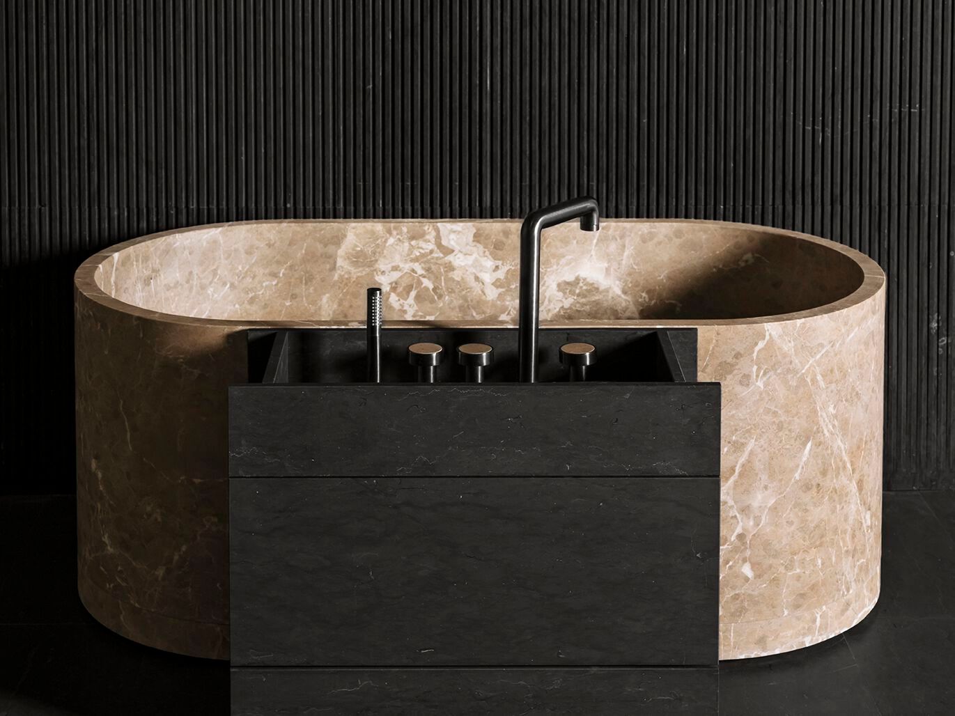 Мраморная овальная ванна в центре комнаты LUCE DI CARRARA Passage ARCH-00054615