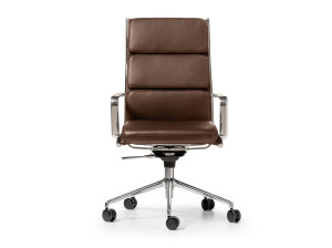 Регулируемое по высоте офисное кресло руководителя с подлокотниками 5 спиц