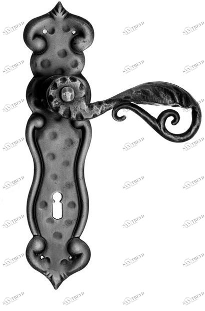 Galbusera Ручка из кованого железа на пластине  507 