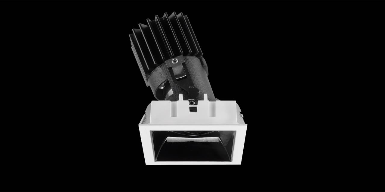 Литой алюминиевый поворотный встраиваемый прожектор iGuzzini Laser Blade L ARCH-00119915 - Вид №3