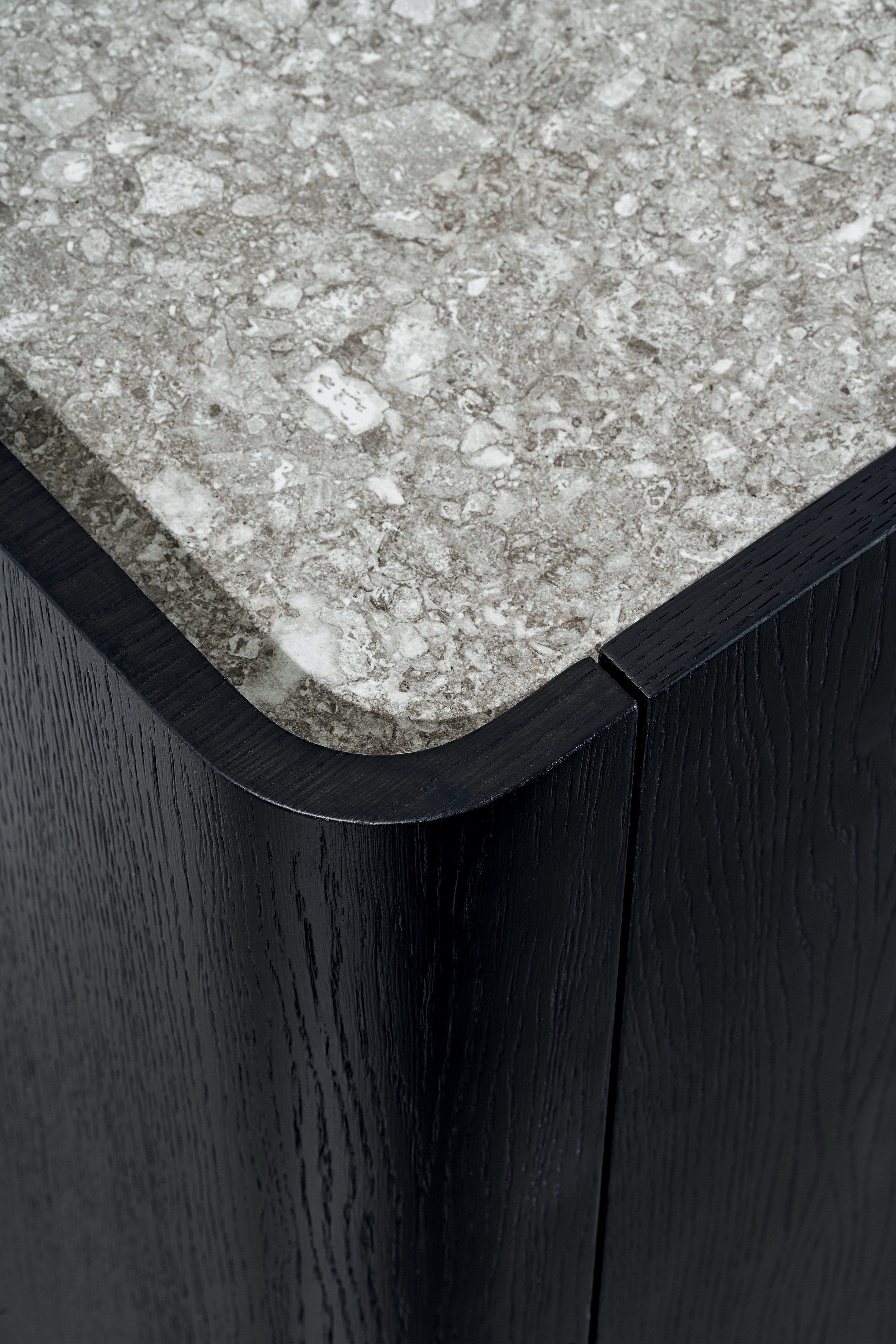 Деревянный шкаф с распашными дверями Sovet Italia тонкий ARCH-00089663 - Вид №25