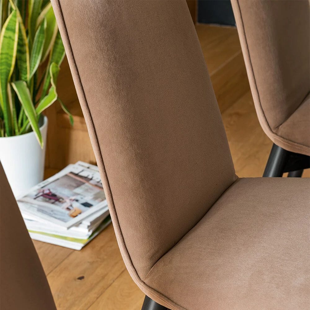 Тканевый мягкий стул с деревянными ножками Connubia Riley ARCH-00095680 - Вид №1