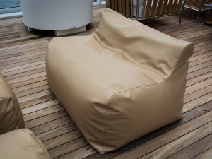 Садовый диван из искусственной кожи