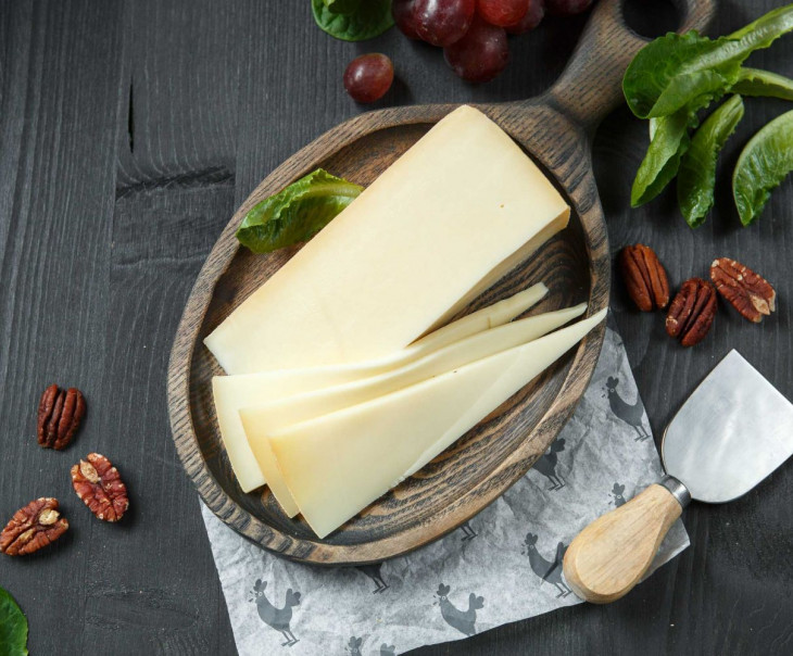 733 Сыр "Губернаторский" Вкусляндия 