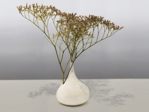 Фарфоровая ваза