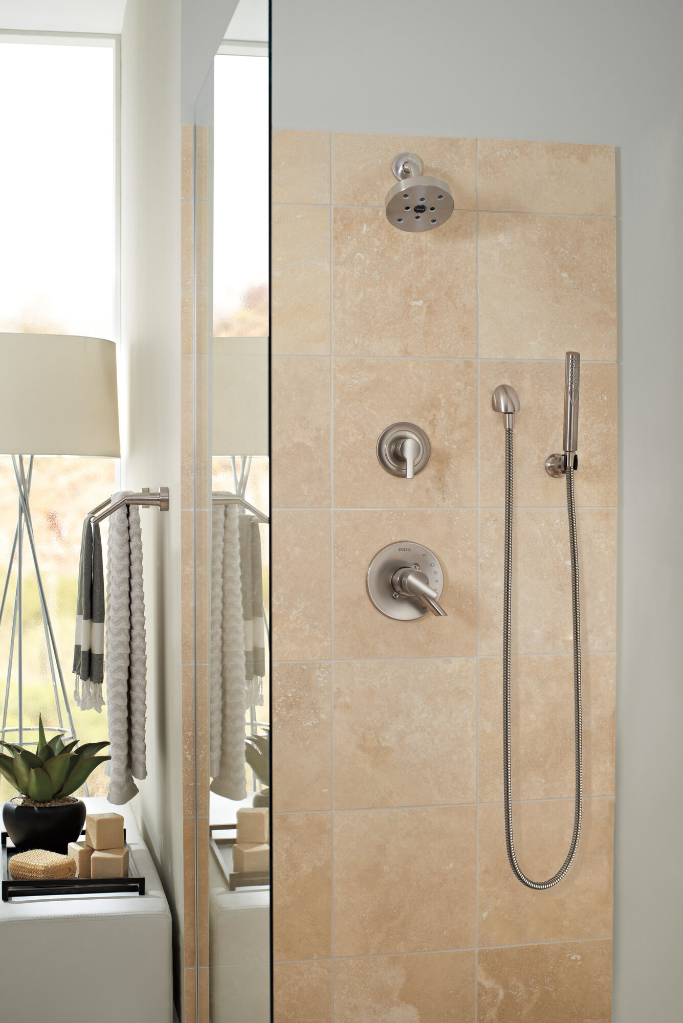 T17261-SS Накладка для душа Monitor® 17 серии H2Okinetic® Delta Faucet Compel Нержавеющая сталь  - Вид №3